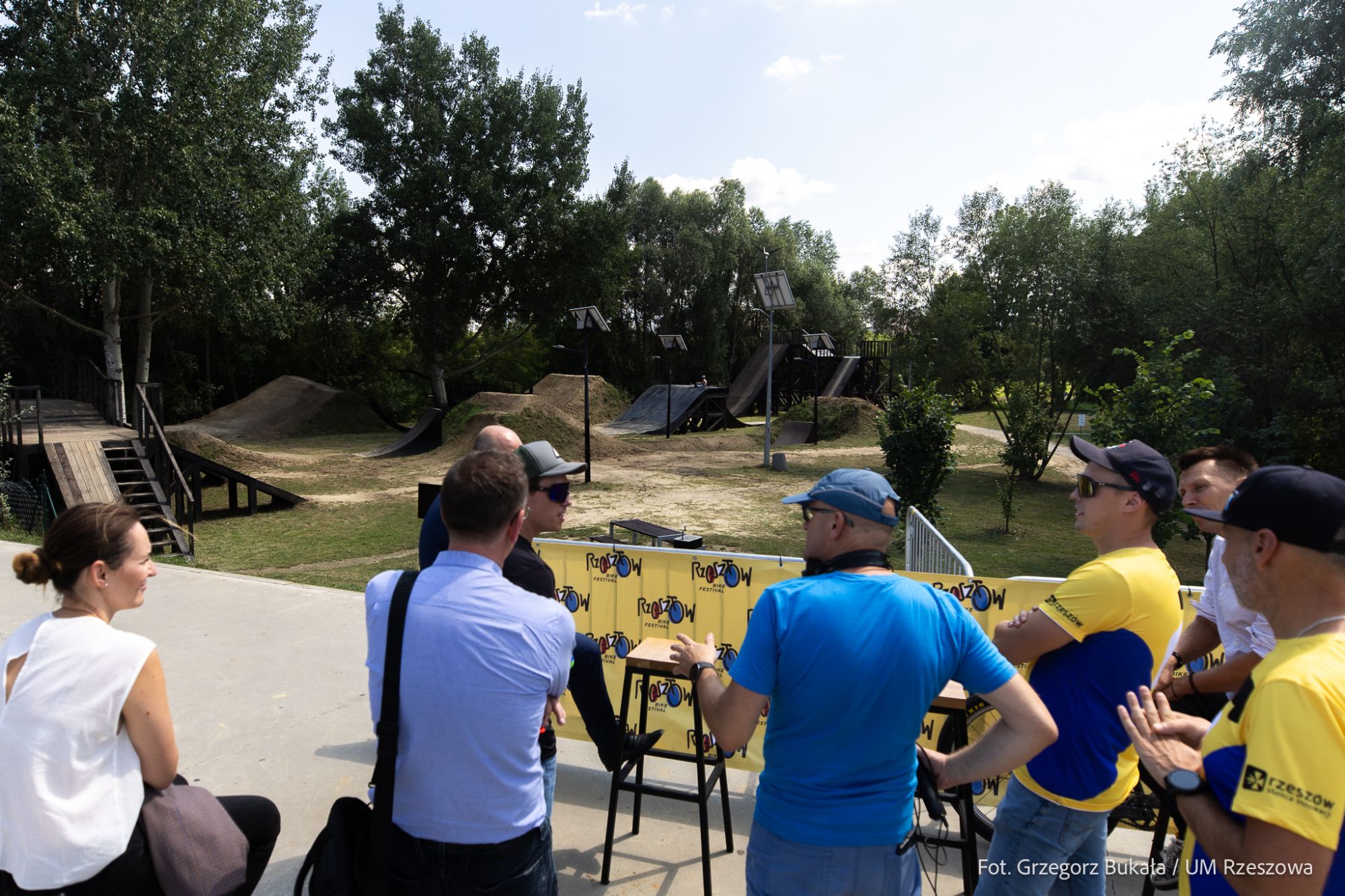 zdjęcie z konferencji prasowej Rzesz&oacute;w Bike Festival, fot.Grzegorz Bukała, Urząd Miasta Rzeszowa